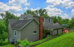866 Connolly Avenue, South Park, PA 15236