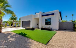 2927 E OSBORN Road, Phoenix, AZ 85016