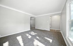 23221 Roanoke, Oak Park, MI 48237