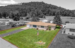 S1576 Lake Street, Alma, WI 54610