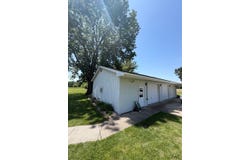 119  W Mack Ave, Olney, IL 62450