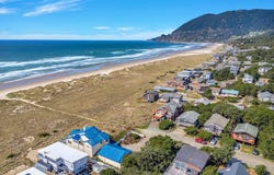 Sandpiper Ln, Manzanita, OR 97130