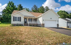 3867 Perthshire Lane, Colonial Heights, VA 23834