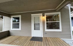 1008 S Holmes Street, Lansing, MI 48912