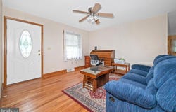 26 MEADOW AVE, WYOMING, DE 19934