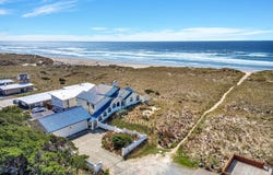 Sandpiper Ln, Manzanita, OR 97130