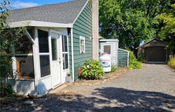 2721 W Lake Road, Wilson, NY 14172