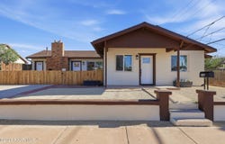 108 E Oak Street, Winslow, AZ 86047