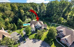 1204 ASTON Court, CHESTER SPRINGS, PA 19425