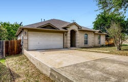 100 Antietam Trl, Elgin, TX 78621