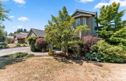 615 Lone Oak LOOP, Silverton, OR 97381