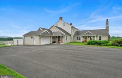 97 S KEMP ROAD, KUTZTOWN, PA 19530
