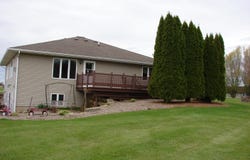 3525 Bell Court, Dodgeville, WI 53533-8962