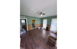 215 E Ames Street, Russell, IA 50238