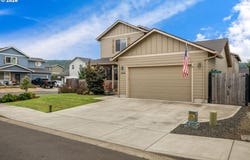 1202 ALBATROSS Ct, SweetHome, OR 97386