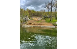 337 Flat Top Lake, GHENT, WV 25843