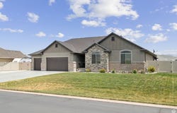 393 S ROADSTER, Grantsville, UT 84029