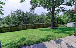 2820 Berry Lane, Independence, MO 64057