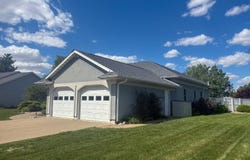 4  Fairway Drive, Monmouth, IL 61462