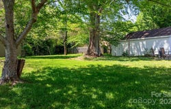 112 S 2nd Avenue, Maiden, NC 28650