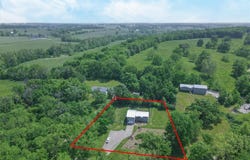 166 Taylor Road, Eldon, MO 65026
