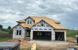 858 E Richmond Way, Nixa, MO 65714