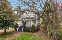 124 N Kingston Ave, Rockwood, TN 37854