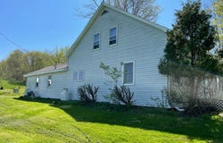 886 County Road 18, Oxford, NY 13830