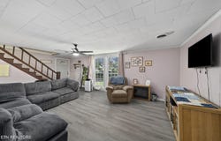 384 Woodlee St, Spencer, TN 38585