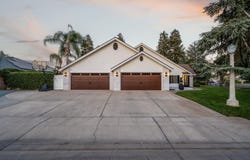 575 Alluvial Avenue W, Clovis, CA 93611