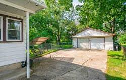 92 Kellogg Street, Battle Creek, MI 49037