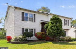 52 CASTLE RUN Drive, BEAR, DE 19701