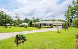 405 NW Whispering Pines Loop, Madison, FL 32340