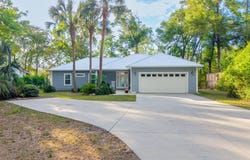 3709 NW 67th Ter, Bell, FL 32619