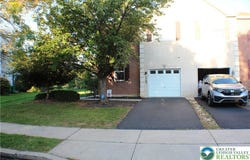 6869 Hunt Drive, Lower Macungie Twp, PA 18062
