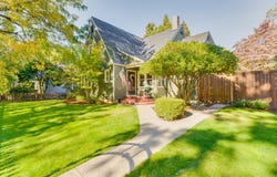 471 MONTGOMERY St, Woodburn, OR 97071