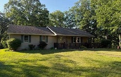 26331 Route EE, Kahoka, MO 63445