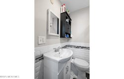 31 Riverside Avenue, Red Bank, NJ 07701