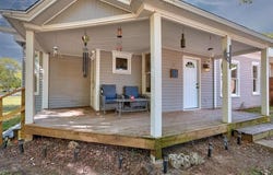 1212 E 7th Ave, Winfield, KS 67156