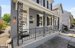 42 CHESTNUT Street, POTTSTOWN, PA 19464