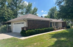 13607 State Rt 2 hwy, Harrisonville, MO 64701