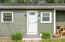 89 Jonathan St, Gardner, MA 01440