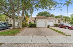 7620 S Aragon Boulevard, Sunrise, FL 33322