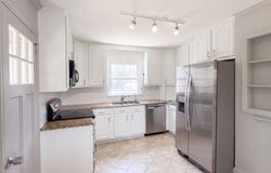494 WALTON Street, STRASBURG, VA 22657