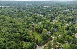 11 Beechwood Drive, Aurora, NY 14052