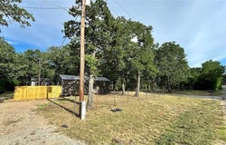 109 Summers Circle, Azle, TX 76020
