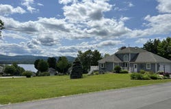 29 Pasquaney Lane, Bridgewater, NH 03222