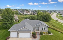4390 McGowan Blvd, Marion, IA 52302