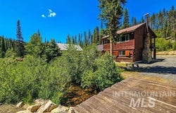 2887 Dixie Rd, Dixie, ID 83525