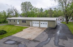 7498 Roberts Street, Lenox, NY 13032